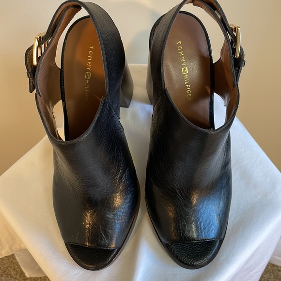 Tommy Hilfiger TWPeppy, Open toe sling back heeled sandal in black sz 8.5 M - Picture 10 of 12